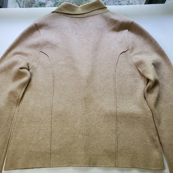 Anthropologie - Picture 11 of 14